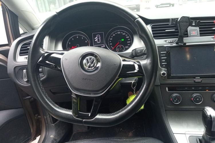 Used Volkswagen Golf 2014 1.4TSI Automatic Comfort Model Steering Wheel