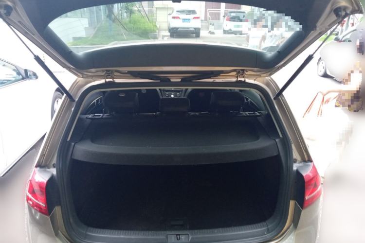 Used Volkswagen Golf 2014 1.4TSI Automatic Comfort Model Trunk