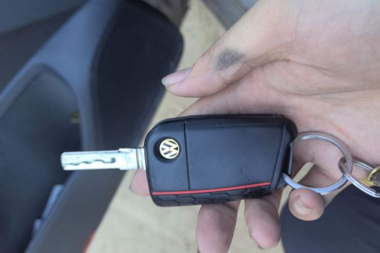 Used Volkswagen Golf 2014 1.4TSI Automatic Comfort Model Vehicle Key