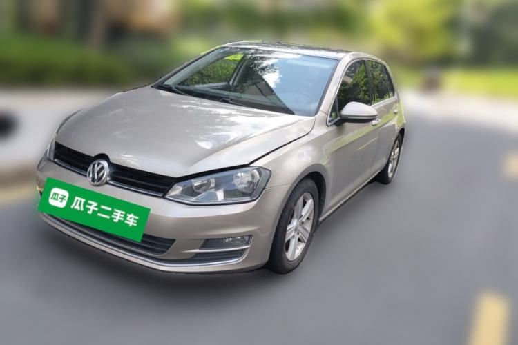 Used Volkswagen Golf 2014 1.4TSI Automatic Luxury Model Guazi used car, China used car export, Used car for sale, Used  cars, Cheapest cars for sale