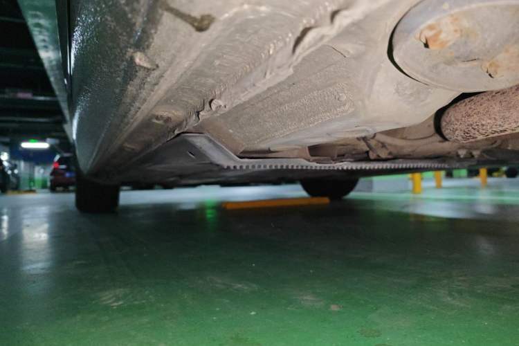 Used Volkswagen Golf 2014 1.6L Automatic Comfort Model Chassis Rear Left
