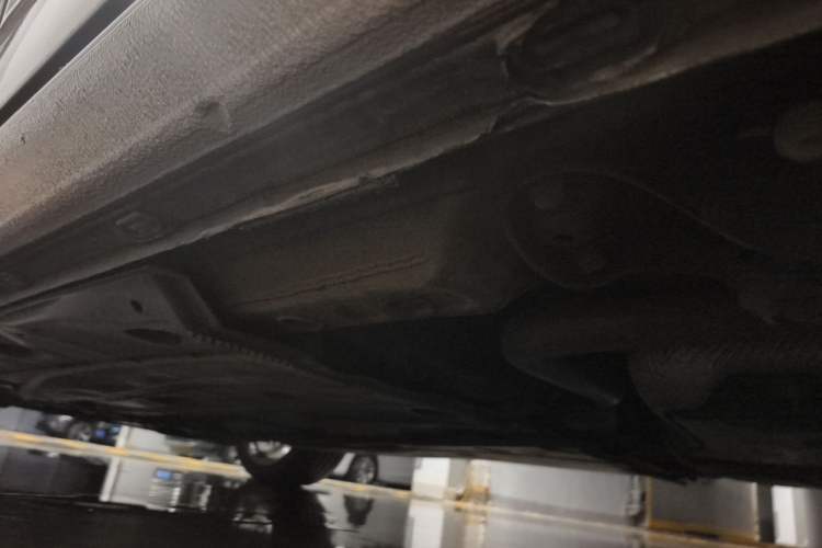Used Volkswagen Golf 2014 1.4 TSI Manual Comfort Model Chassis Rear Left