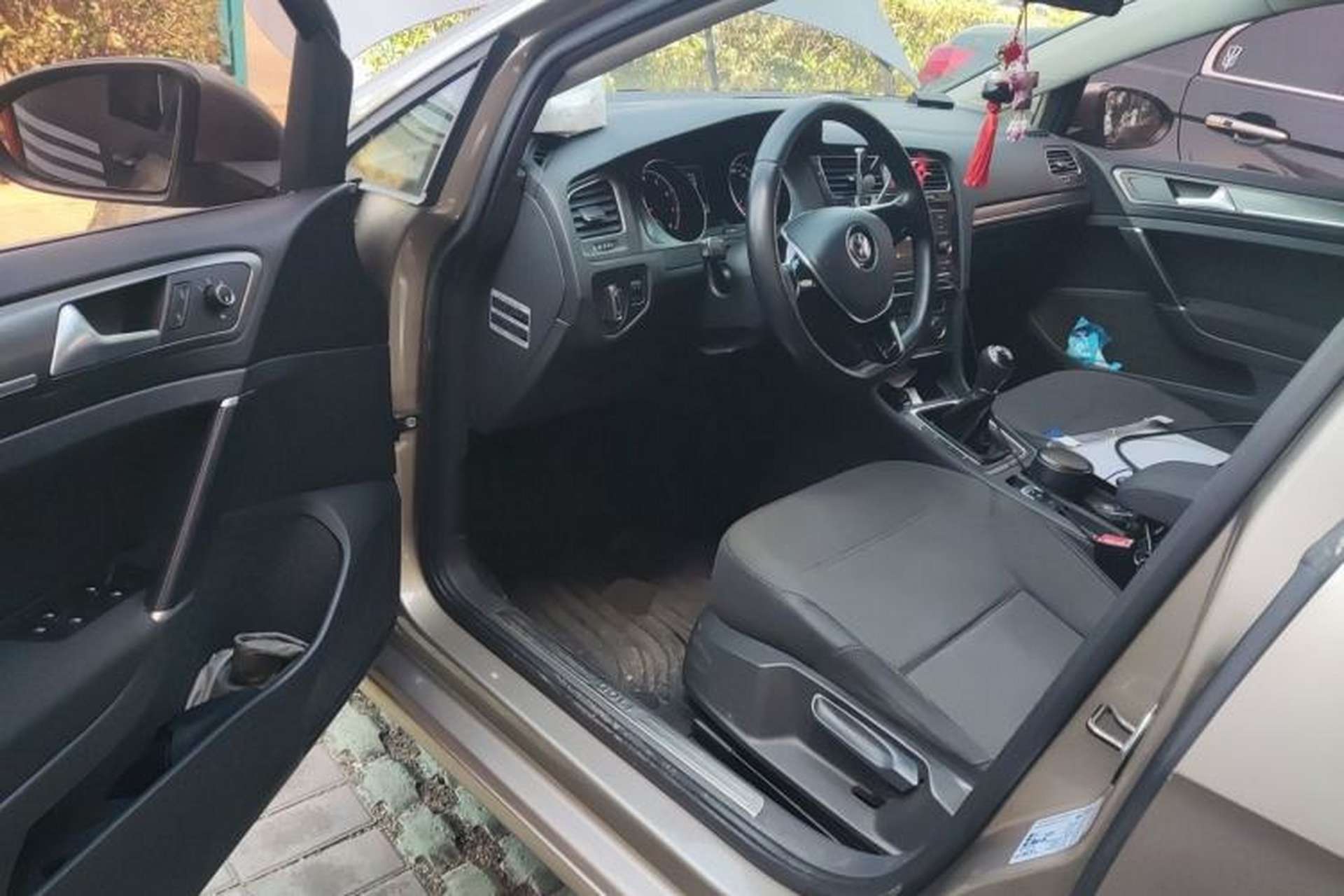 Used Volkswagen Golf 2014 1.4 TSI Manual Comfort Model Driver Seat