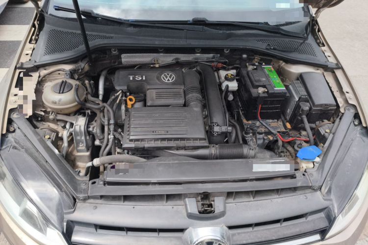 Used Volkswagen Golf 2014 1.4TSI Automatic Comfort Model Engine Bay
