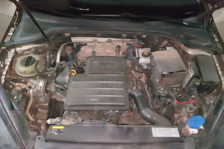 Used Volkswagen Golf 2014 1.6L Automatic Comfort Model Engine Bay