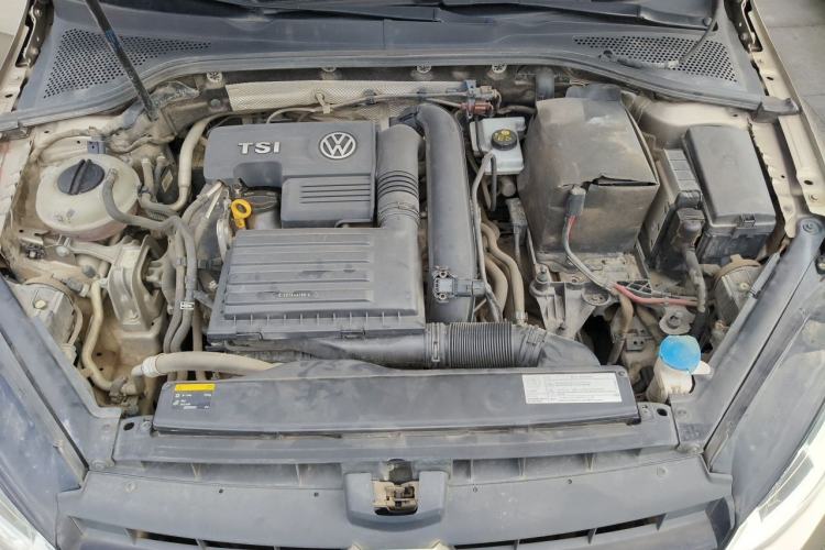 Used Volkswagen Golf 2014 1.4TSI Automatic Luxury Model Engine Bay