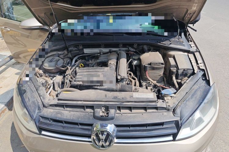 Used Volkswagen Golf 2014 1.4TSI Automatic Comfort Model Engine Bay