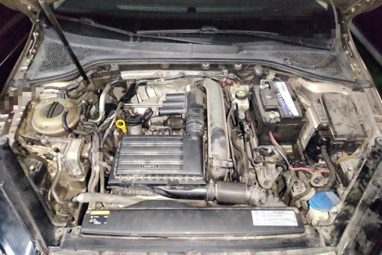 Used Volkswagen Golf 2014 1.4TSI Automatic Comfort Model Engine Bay