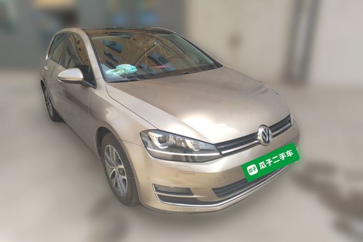 Used Volkswagen Golf 2014 1.4TSI Automatic Flagship Model Front Right 45 Deg