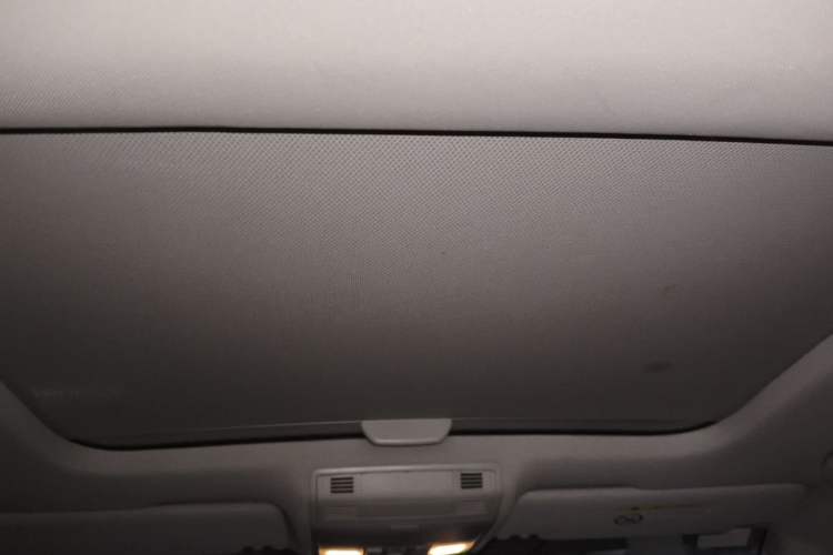 Used Volkswagen Golf 2014 1.4TSI Automatic Comfort Model Headliner
