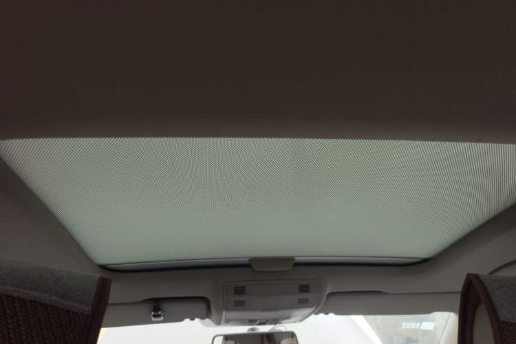 Used Volkswagen Golf 2014 1.6L Automatic Comfort Model Headliner