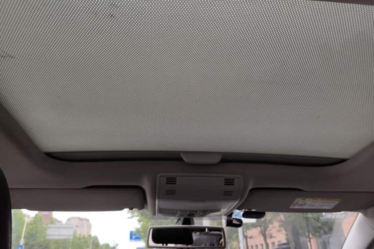 Used Volkswagen Golf 2014 1.4TSI Automatic Luxury Model Headliner