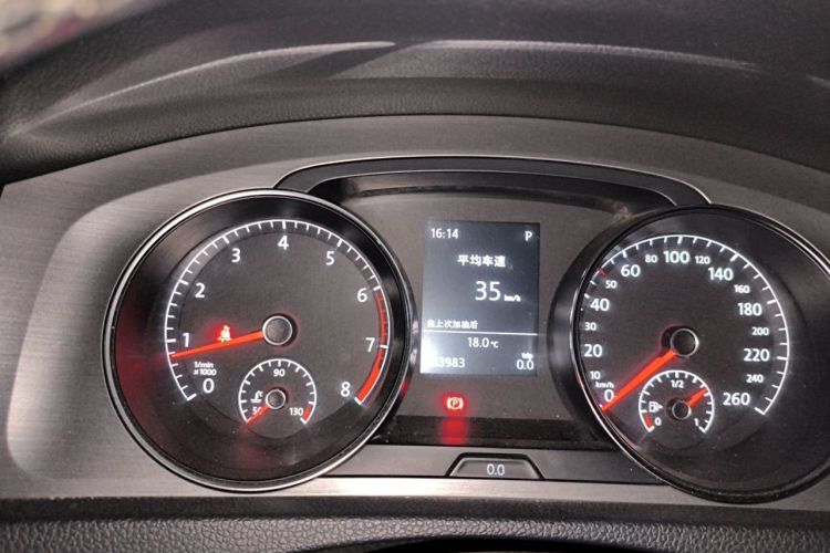 Used Volkswagen Golf 2014 1.4TSI Automatic Comfort Model Instrument Cluster