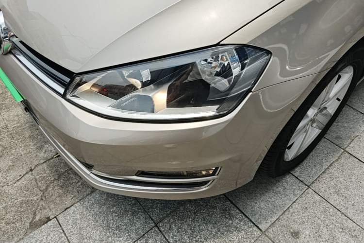 Used Volkswagen Golf 2014 1.4TSI Automatic Comfort Model Left Front Headlight