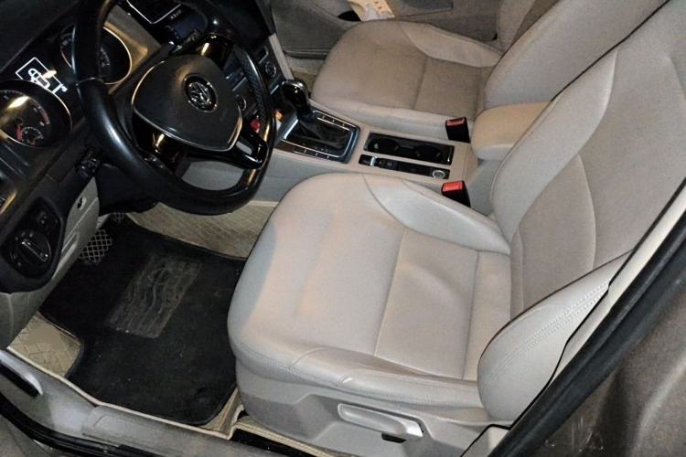 Used Volkswagen Golf 2014 1.4TSI Automatic Comfort Model Left Front Seat