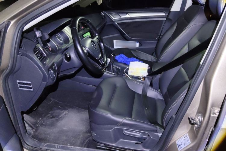 Used Volkswagen Golf 2014 1.4 TSI Manual Comfort Model Left Front Seat