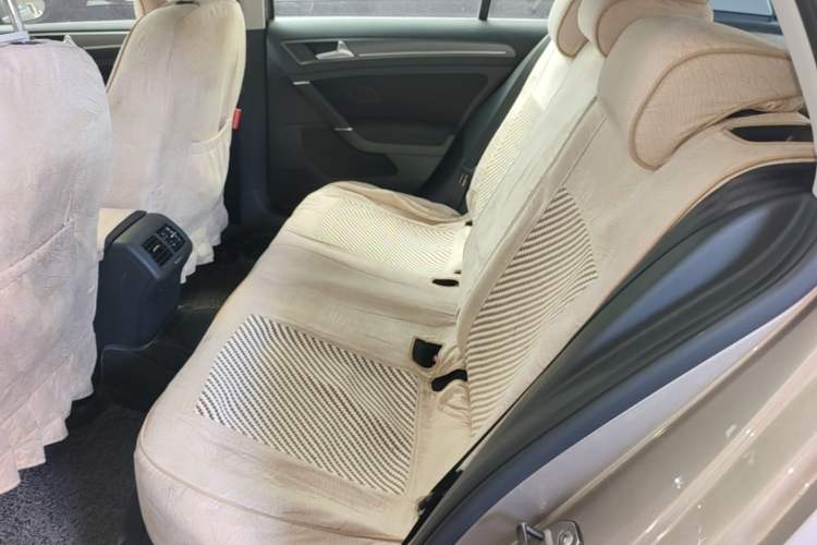 Used Volkswagen Golf 2014 1.6L Automatic Comfort Model Left Rear Seat