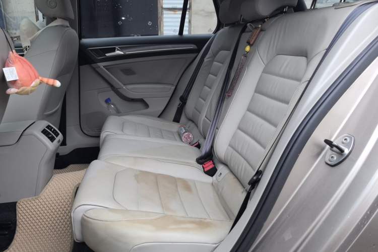 Used Volkswagen Golf 2014 1.4TSI Automatic Luxury Model Left Rear Seat