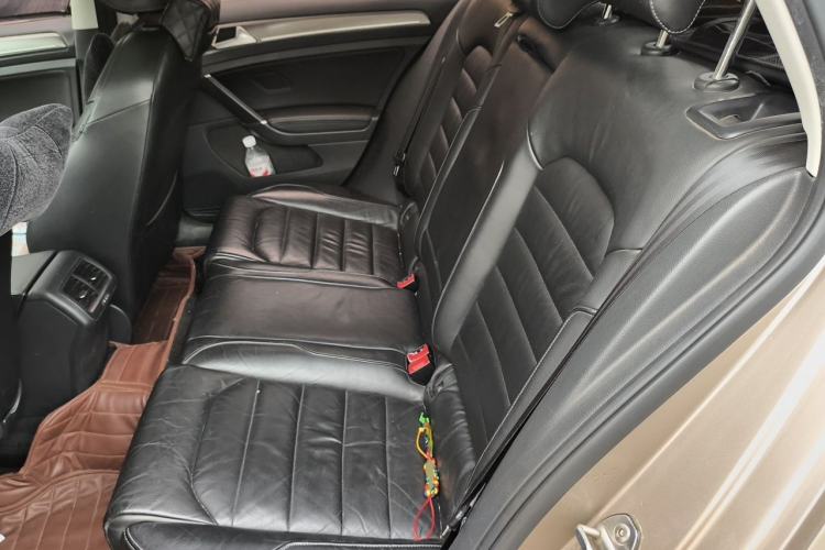 Used Volkswagen Golf 2014 1.4TSI Automatic Luxury Model Left Rear Seat