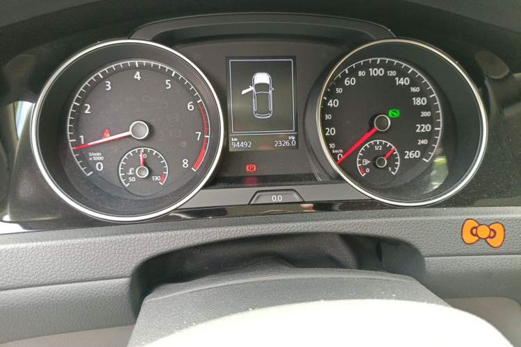 Used Volkswagen Golf 2014 1.4TSI Automatic Flagship Model Odometer Close Up