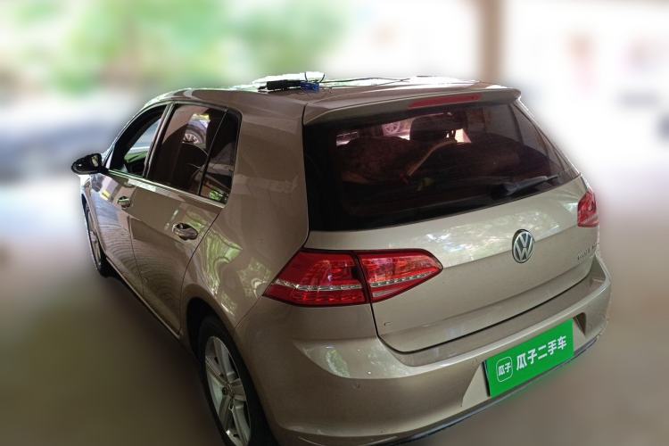 Used Volkswagen Golf 2014 1.4TSI Automatic Luxury Model Rear Left 45 Deg