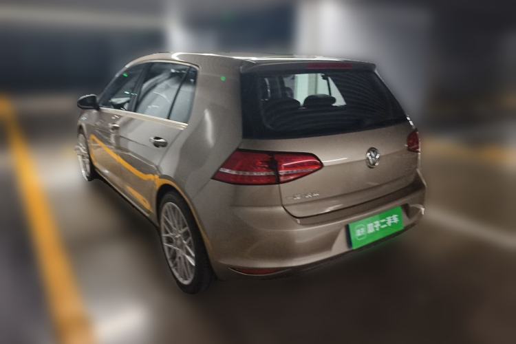 Used Volkswagen Golf 2014 1.4 TSI Manual Comfort Model Rear Left 45 Deg