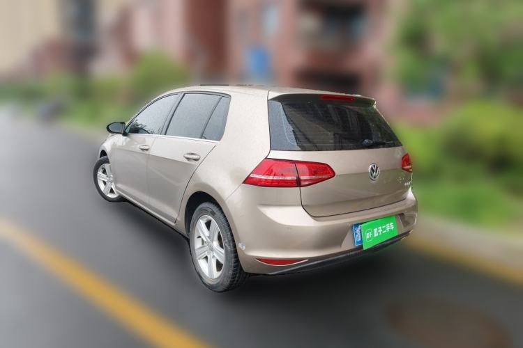 Used Volkswagen Golf 2014 1.6L Automatic Comfort Model Rear Left 45 Deg