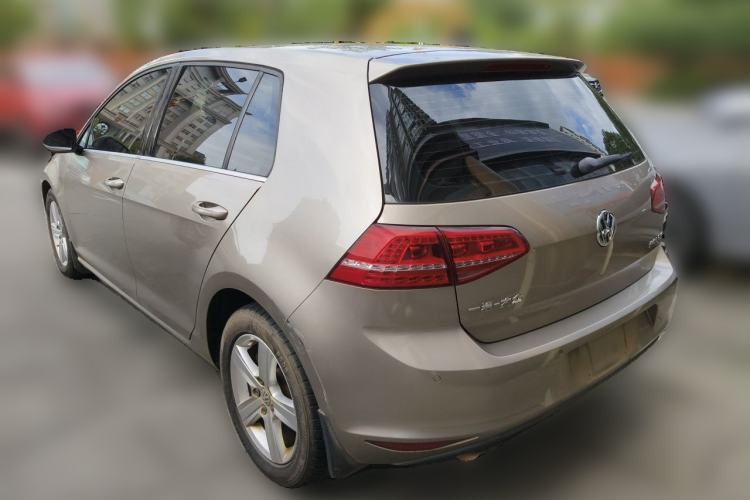 Used Volkswagen Golf 2014 1.4TSI Automatic Luxury Model Rear Left 45 Deg