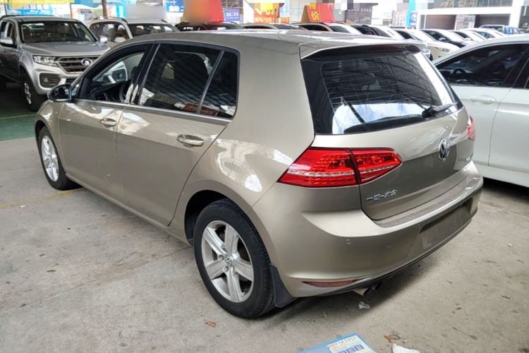 Used Volkswagen Golf 2014 1.4TSI Automatic Comfort Model Rear Left 45 Deg