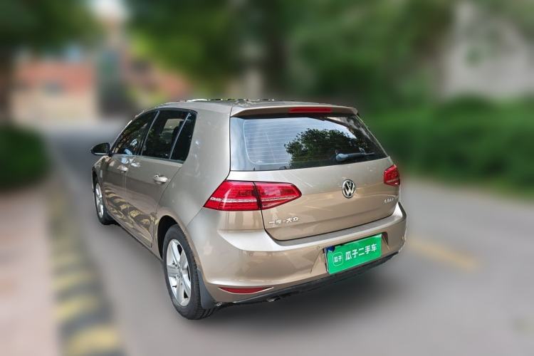 Used Volkswagen Golf 2014 1.4TSI Automatic Comfort Model Rear Left 45 Deg