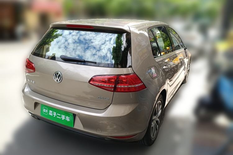 Used Volkswagen Golf 2014 1.4TSI Automatic Flagship Model Rear Right 45 Deg