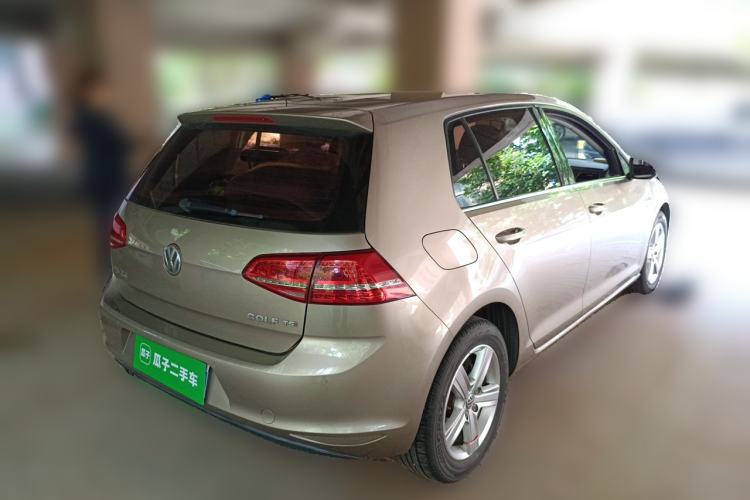 Used Volkswagen Golf 2014 1.4TSI Automatic Luxury Model Rear Right 45 Deg
