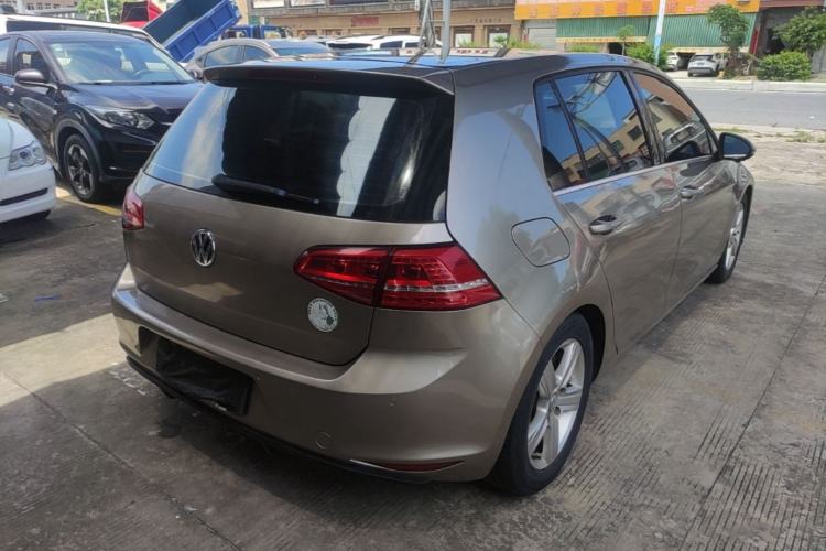Used Volkswagen Golf 2014 1.4TSI Automatic Comfort Model Rear Right 45 Deg
