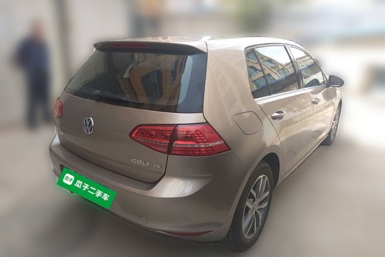 Used Volkswagen Golf 2014 1.4TSI Automatic Flagship Model Rear Right 45 Deg