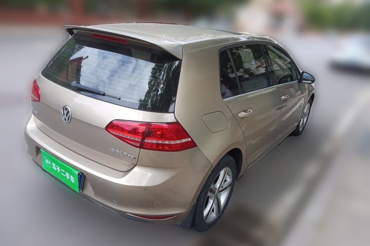 Used Volkswagen Golf 2014 1.4TSI Automatic Luxury Model Rear Right 45 Deg