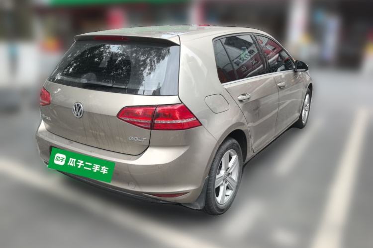Used Volkswagen Golf 2014 1.6L Automatic Comfort Model Rear Right 45 Deg