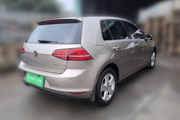 Used Volkswagen Golf 2014 1.4TSI Automatic Luxury Model Rear Right 45 Deg