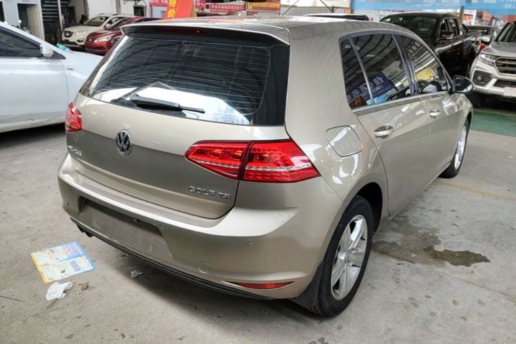 Used Volkswagen Golf 2014 1.4TSI Automatic Comfort Model Rear Right 45 Deg