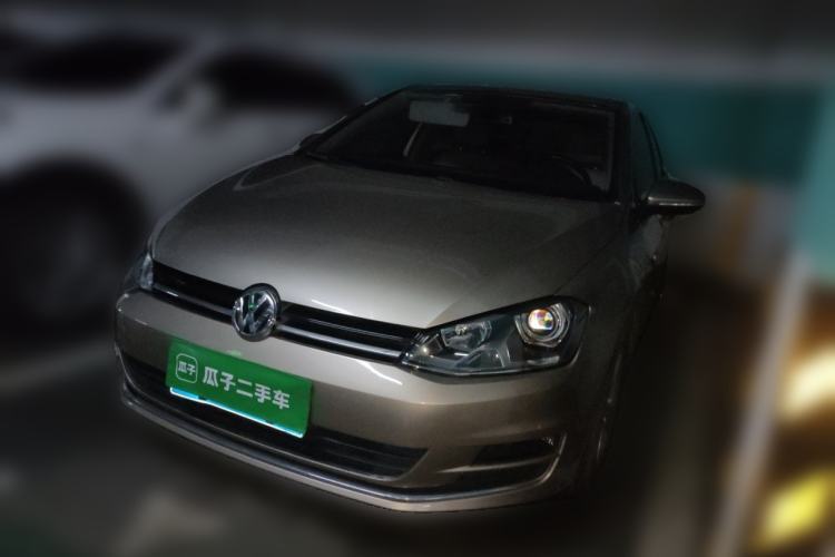 Used Volkswagen Golf 2014 1.4TSI Automatic Luxury Model Guazi used car, China used car export, Used car for sale, Used cars, Cheapest cars for sale