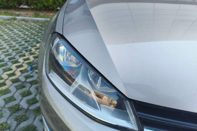 Used Volkswagen Golf 2014 1.4TSI Automatic Comfort Model Right Front Headlight