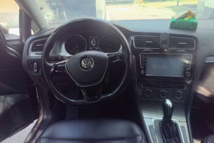 Used Volkswagen Golf 2014 1.4TSI Automatic Comfort Model Steering Wheel
