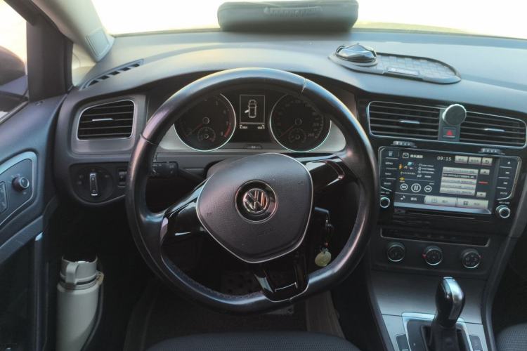 Used Volkswagen Golf 2014 1.4TSI Automatic Comfort Model Steering Wheel