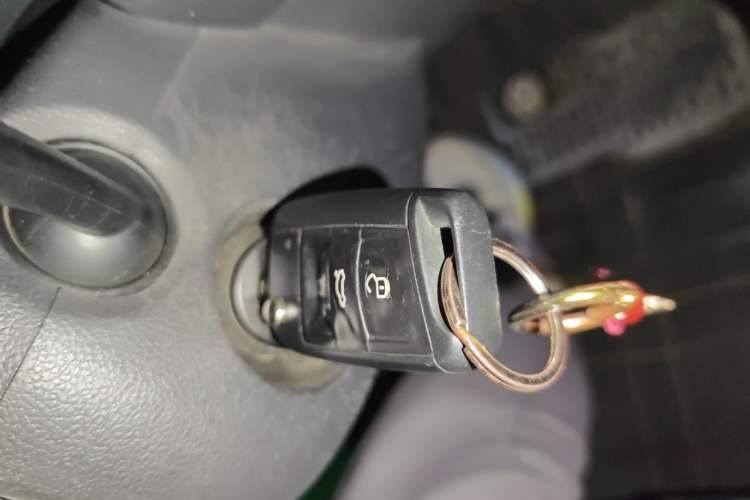 Used Volkswagen Golf 2014 1.6L Automatic Comfort Model Vehicle Key