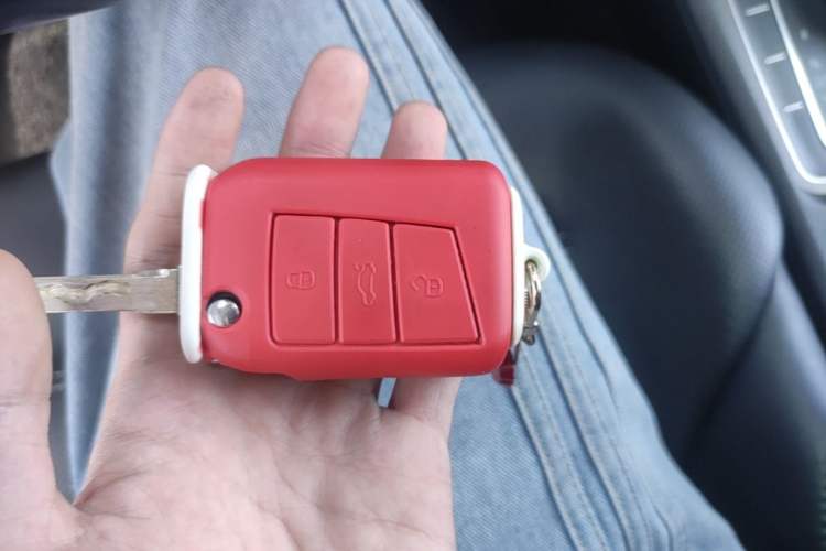 Used Volkswagen Golf 2014 1.4TSI Automatic Comfort Model Vehicle Key