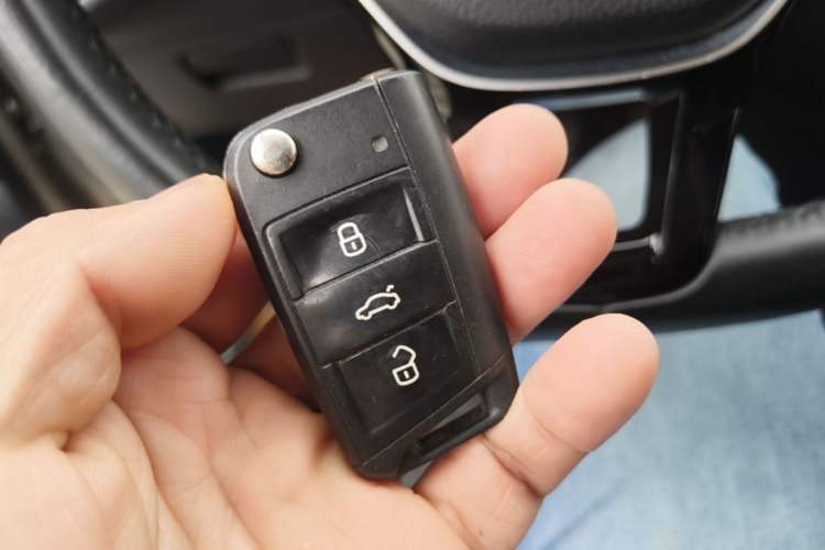 Used Volkswagen Golf 2014 1.4TSI Automatic Comfort Model Vehicle Key
