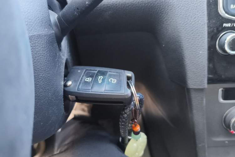 Used Volkswagen Golf 2014 1.4TSI Automatic Comfort Model Vehicle Key
