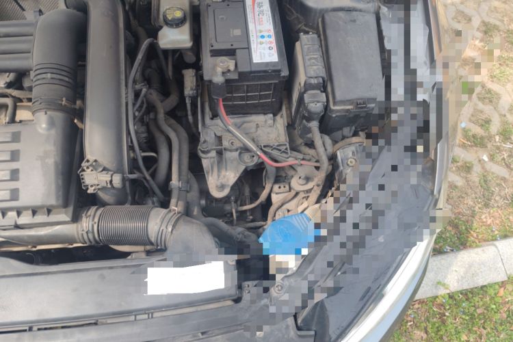 Used Volkswagen Golf 2014 1.4TSI Automatic Comfort Model Engine Bay Left