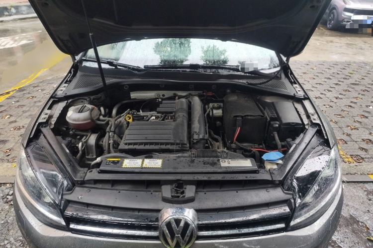 Used Volkswagen Golf 2014 1.4TSI Luxury Travel Edition Engine Bay