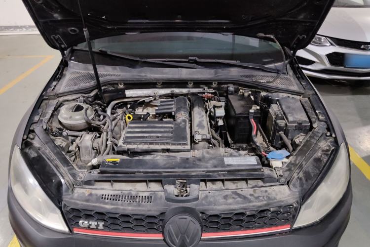Used Volkswagen Golf 2014 1.4TSI Automatic Comfort Model Engine Bay