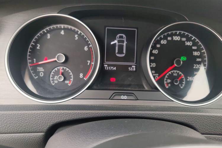 Used Volkswagen Golf 2014 1.4TSI Automatic Comfort Model Instrument Cluster